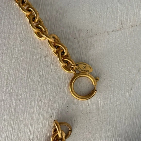 Chanel Vintage 31 Rue Cambon Medallion Collar Necklace & Bracelet - Picture 4 of 10